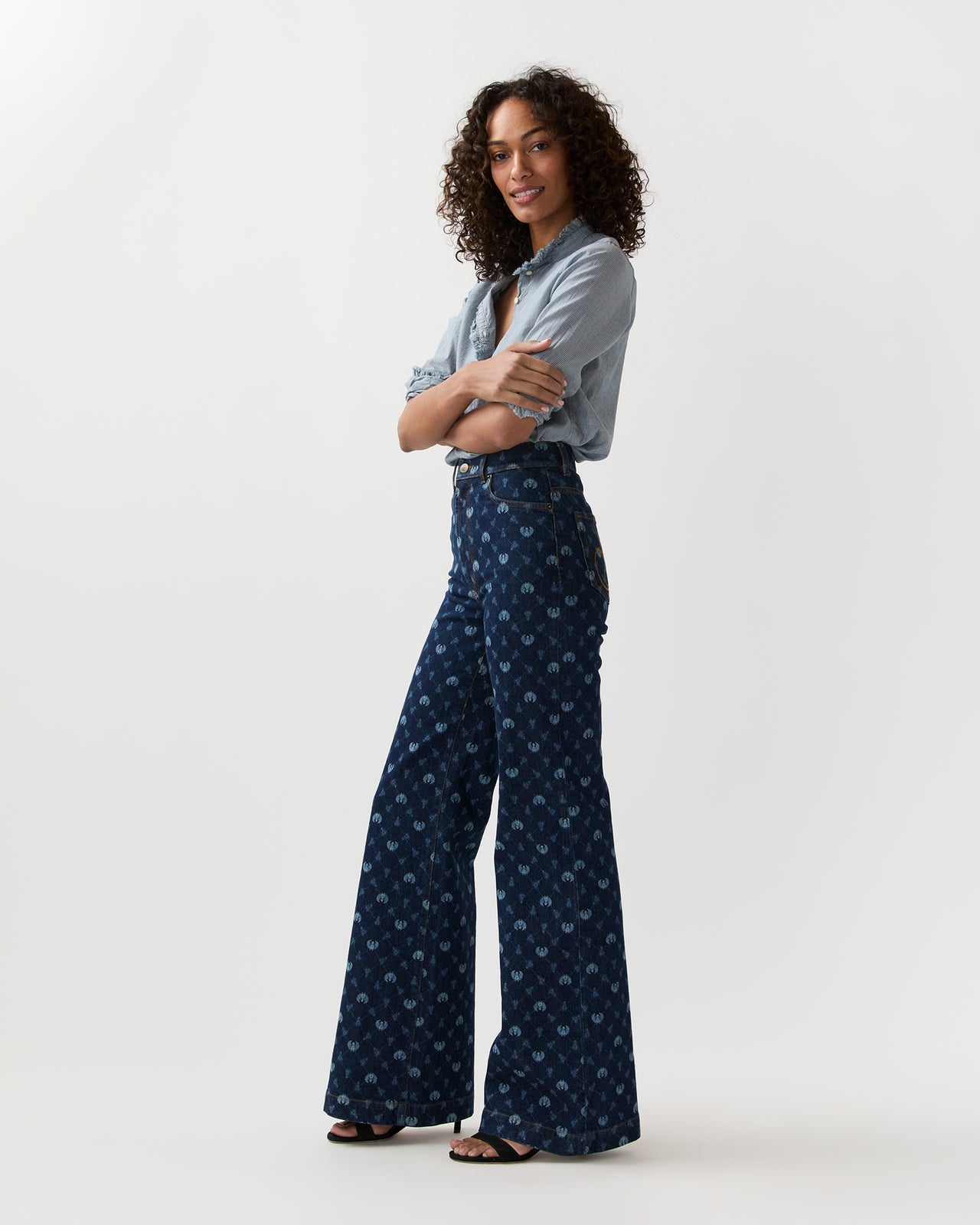 The Flare Jean in Talismania Check