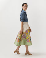 Load image into Gallery viewer, Ballerina Skirt in Florette Placée
