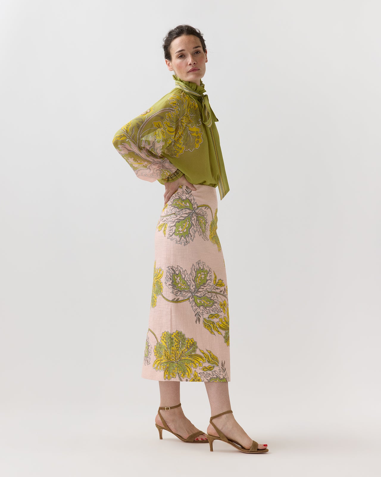 Pencil Skirt in Swathe Placée