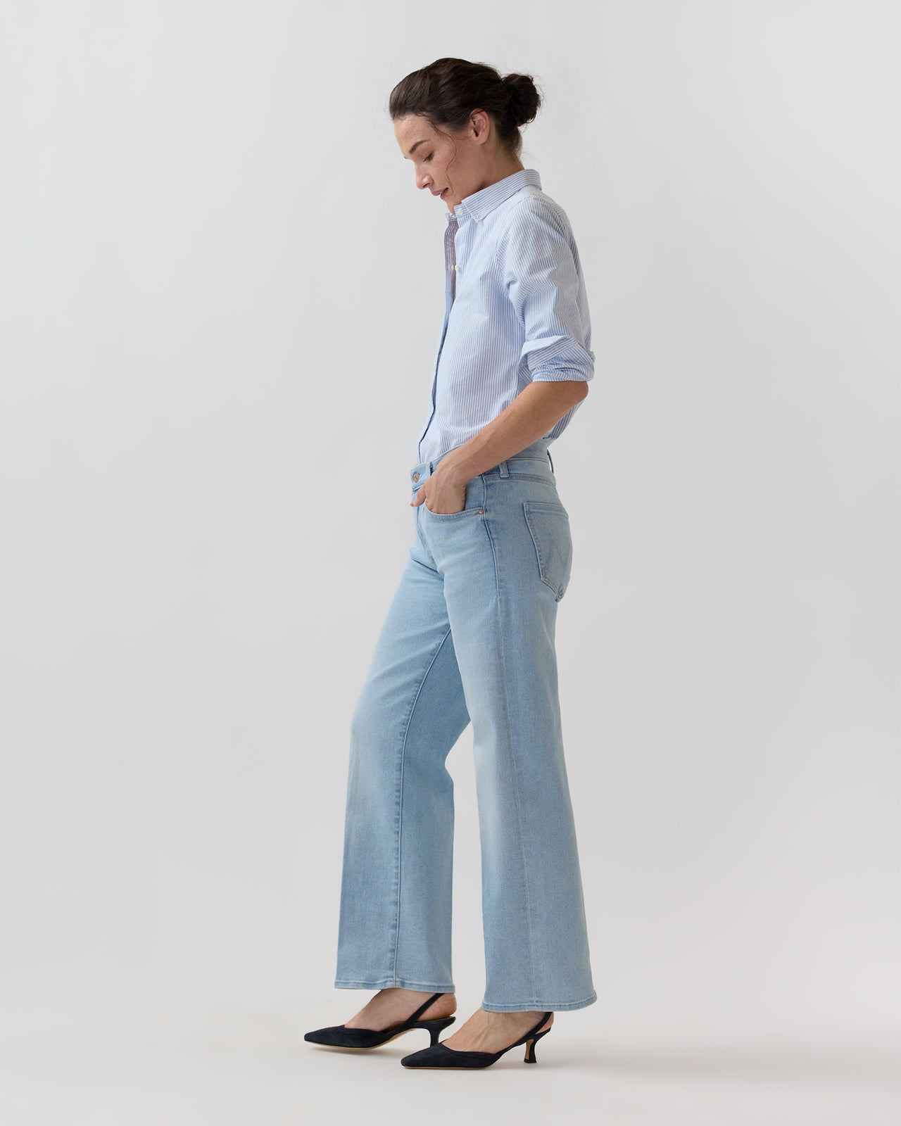 The Mid Rise Rambler Zip Ankle Jean in Pretty Please