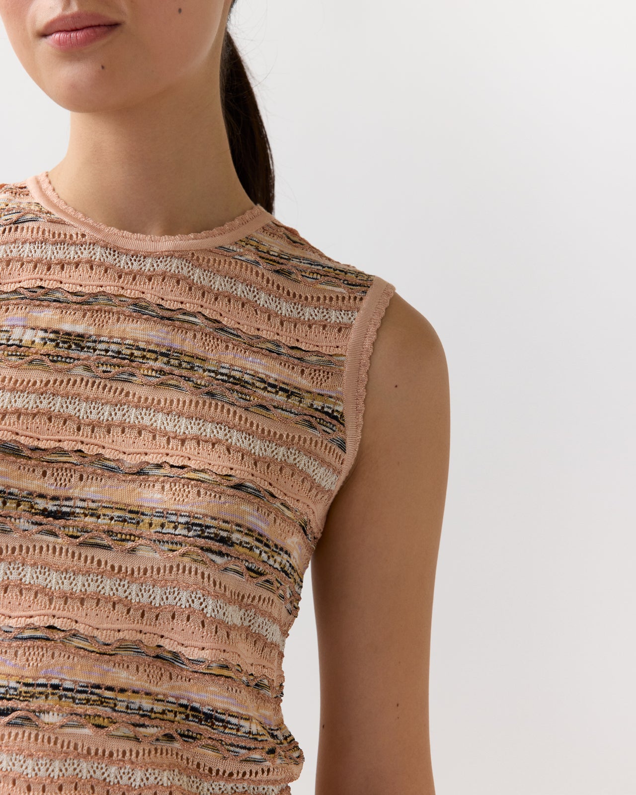 Alisa Top in Hibiscus