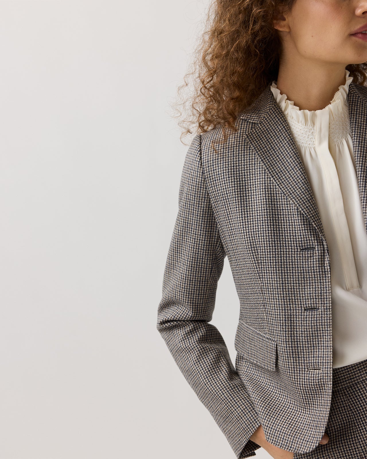 Short Reagan Jacket in Navy/Chocolate Houndstooth