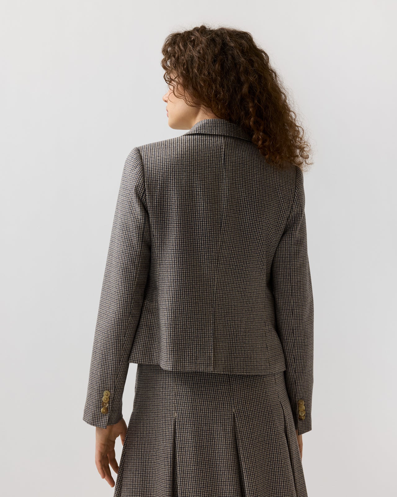 Short Reagan Jacket in Navy/Chocolate Houndstooth