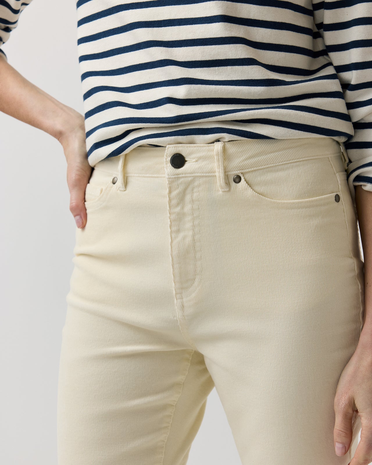 Kendall Flare 5-Pocket Jean in Ivory Stretch Corduroy