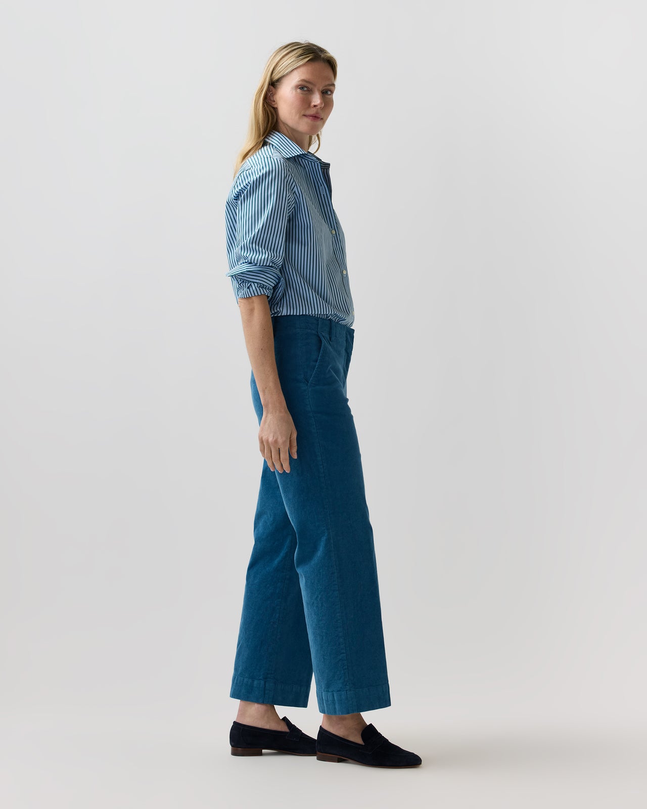 Frankie Cropped Pant in Petrol Stretch Corduroy