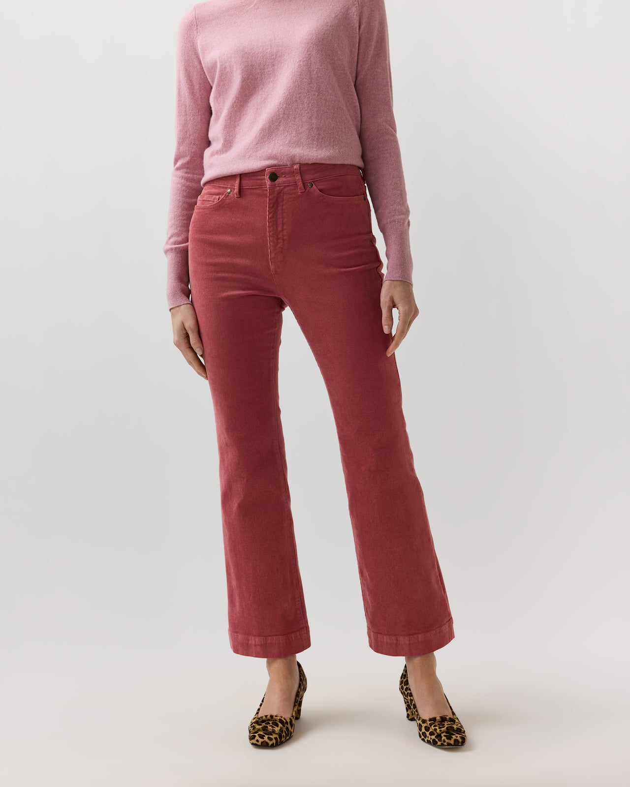 Kendall Flare 5-Pocket Jean in Rose Stretch Corduroy
