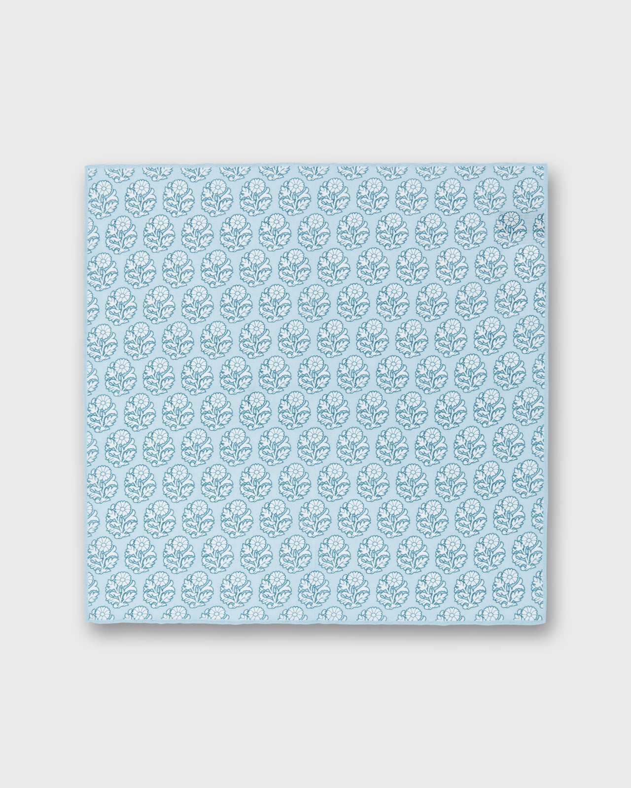 Hand-Rolled Cotolino Pocket Square in Seafoam/Bone Flower