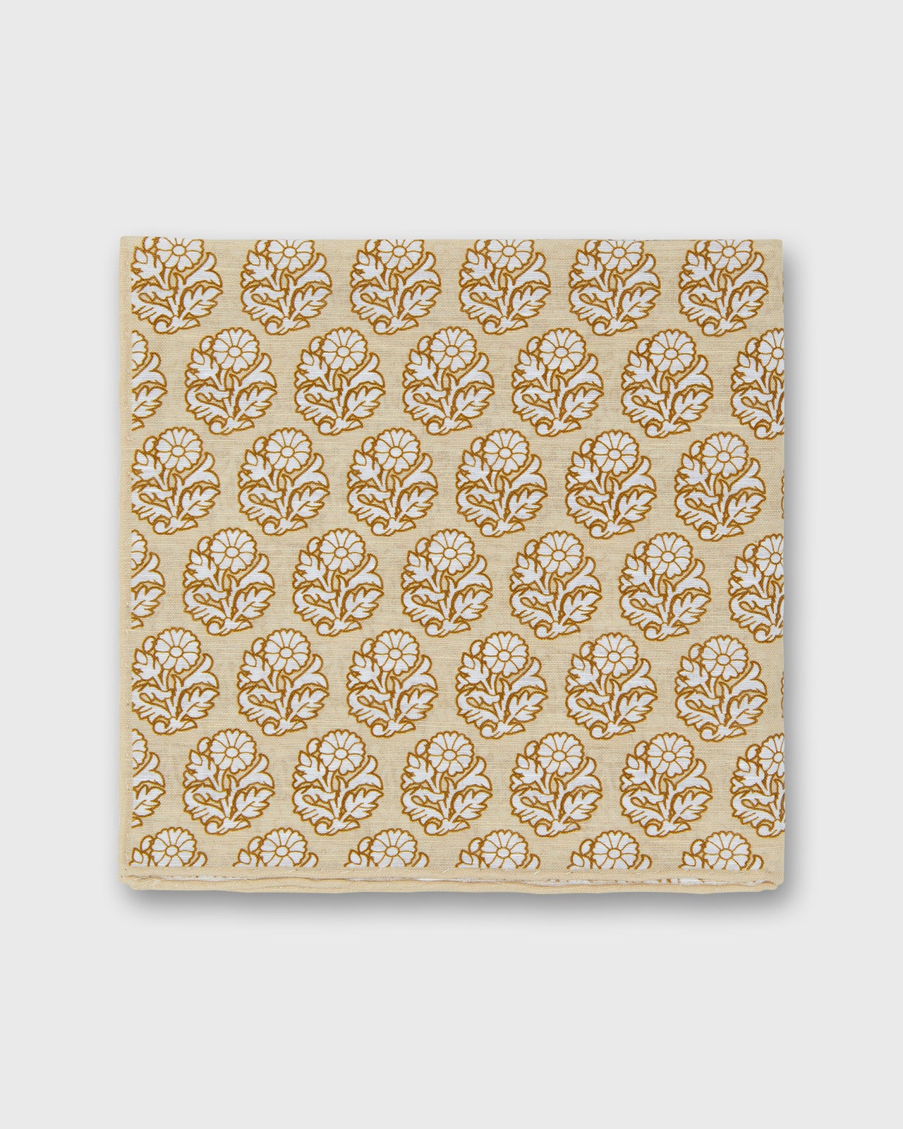 Hand-Rolled Cotolino Pocket Square in Khaki/Bone Flower