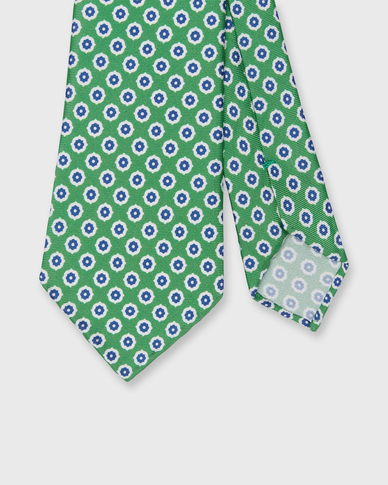 Silk Print Tie in Green/Chalk/Navy Foulard
