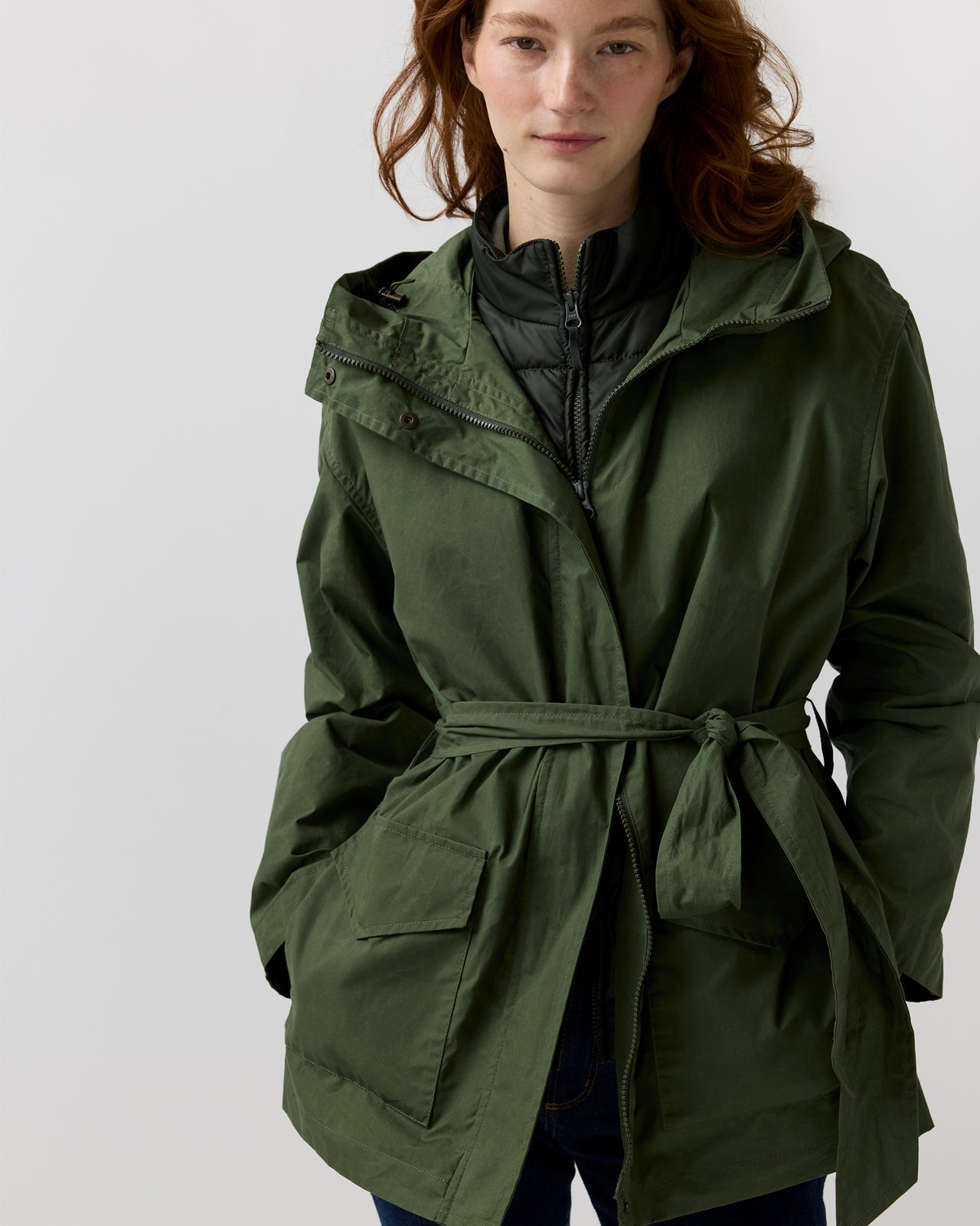 Bea Cashpad Jacket in Olive Dry Waxed Poplin