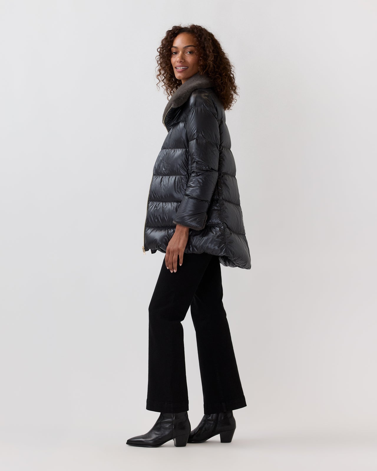 High-Low Coat With Faux-Fur Collar in Charcoal