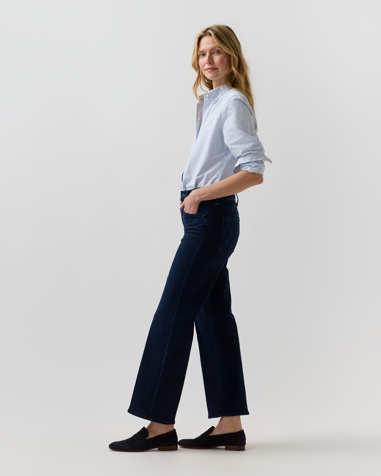 The Mid Rise Rambler Zip Ankle Jean in Chip On My Shoulder