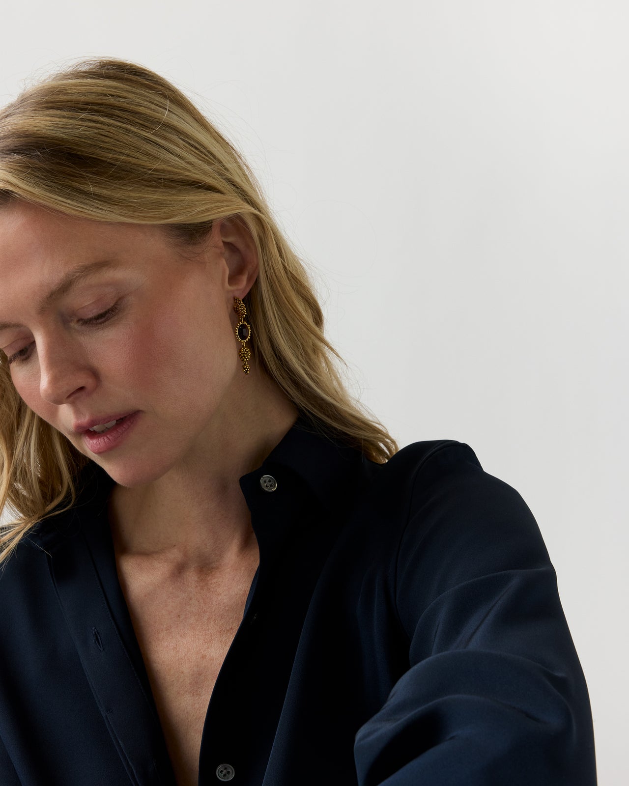 Makoma Earrings in Gold