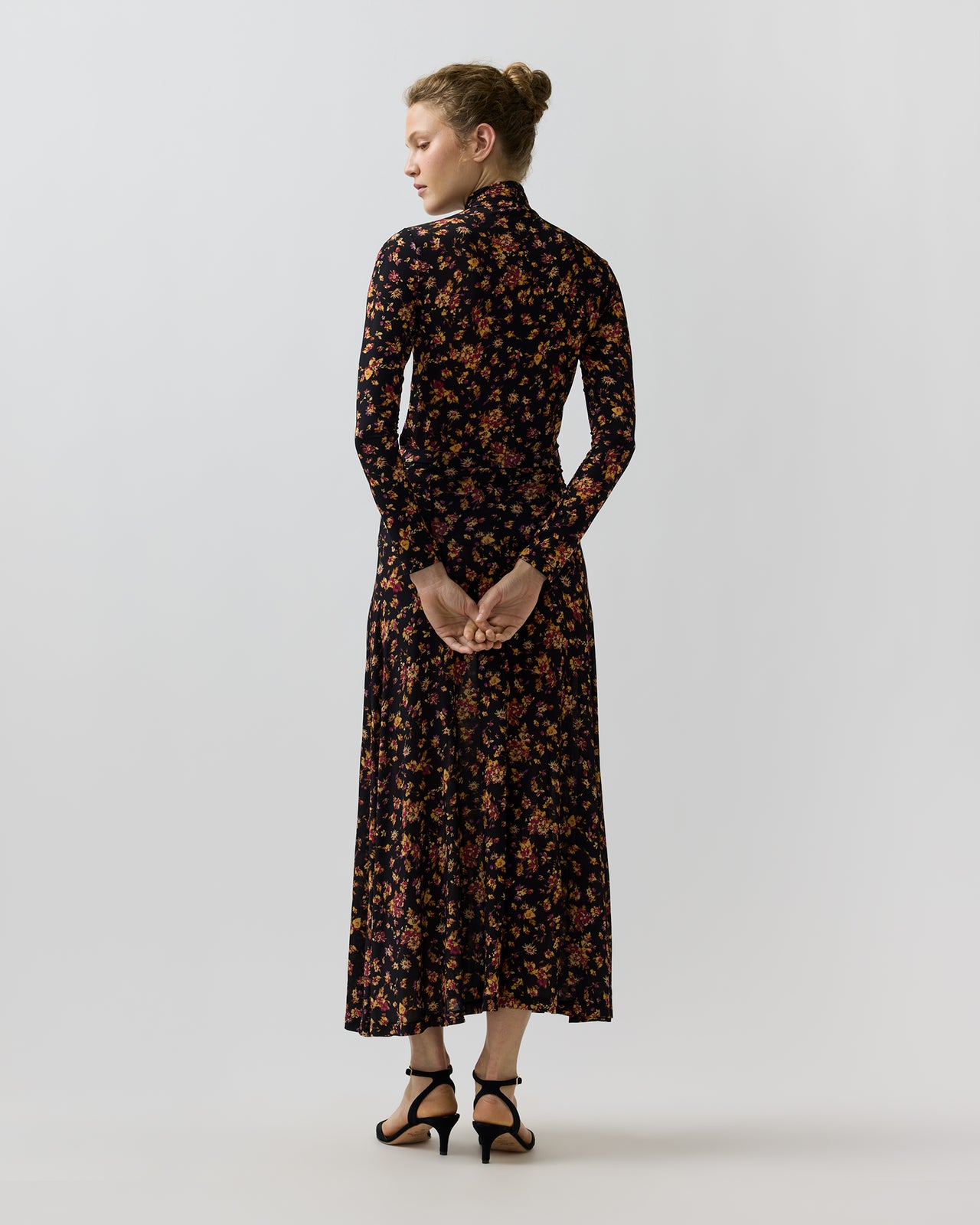 Paola Skirt in Noir Floral