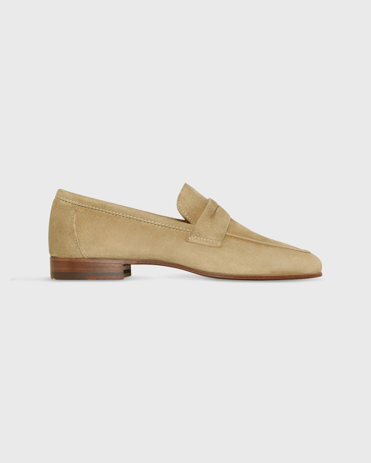 Mia Loafer in Light Camel Suede