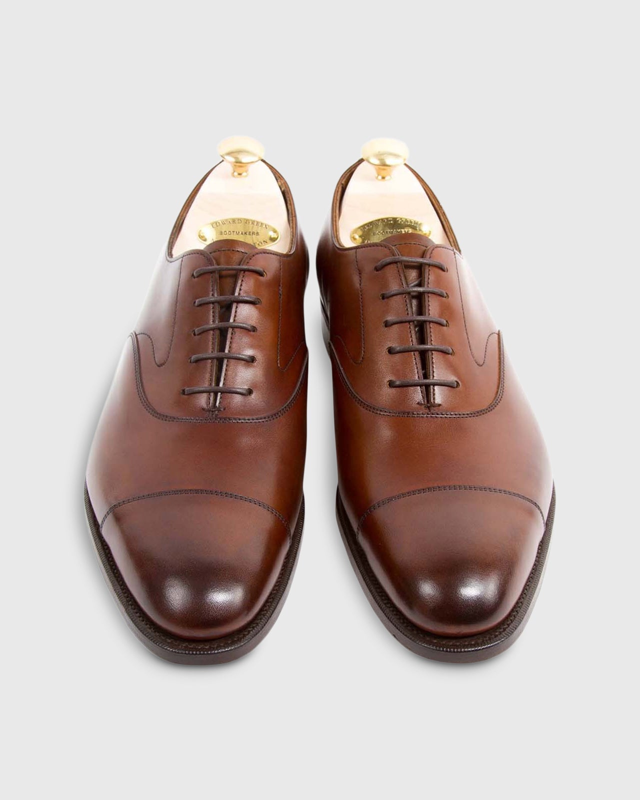Chelsea Cap-Toe Oxford Shoe Dark Oak Antique Calfskin