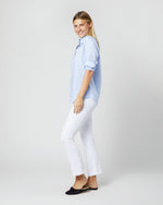 Load image into Gallery viewer, Tomboy Popover Shirt in Sky Blue Gingham Poplin

