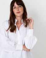 Load image into Gallery viewer, Anaya Popover Shirt in White Poplin
