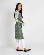 Load image into Gallery viewer, Apron Multi Vita Liberty Fabric
