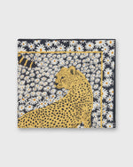 Load image into Gallery viewer, Pampa Daisy Square Scarf in Black
