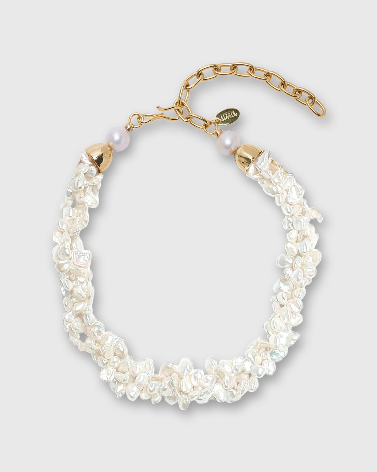 Petal Pearl Collar in Pearl
